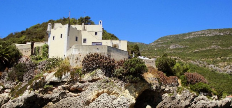 Fort of Santa Maria da Arrábida Fort of Santa Maria da Arrábida